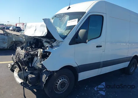 2020 Mercedes-Benz Sprinter 3500 High Roof V6 z USA, uszkodzony, nr VIN W1W5EBHY0LT025047